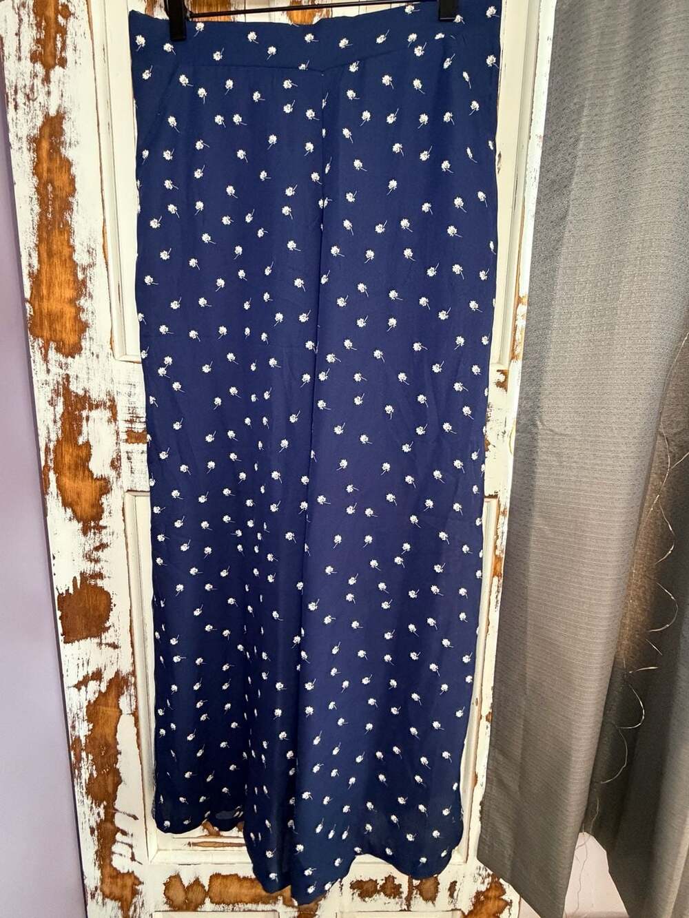Max Studio Navy Floral Wide Leg Pull On Pants Size L NWT Resort Mediterranean